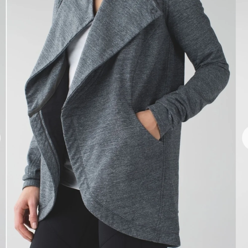 Lululemon That's A Wrap Cardigan Heathered Snow Slub Coal Sz 6